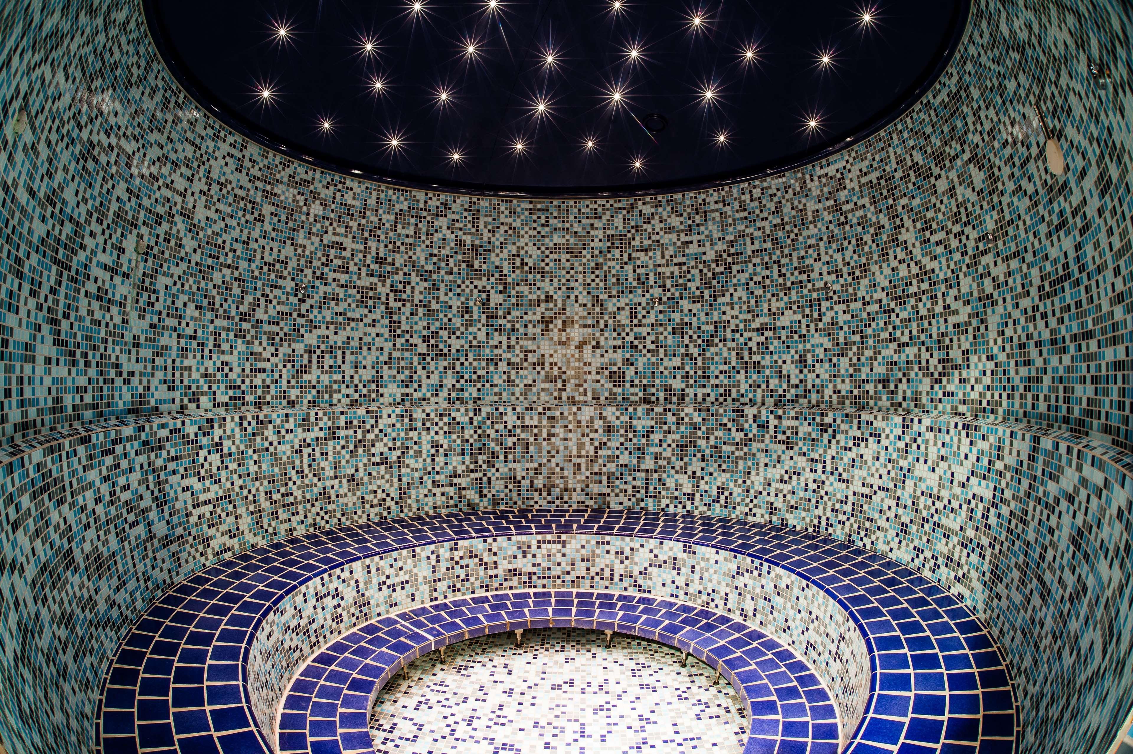 Radisson Blu Marina Palace Hotel, 4* Turku
