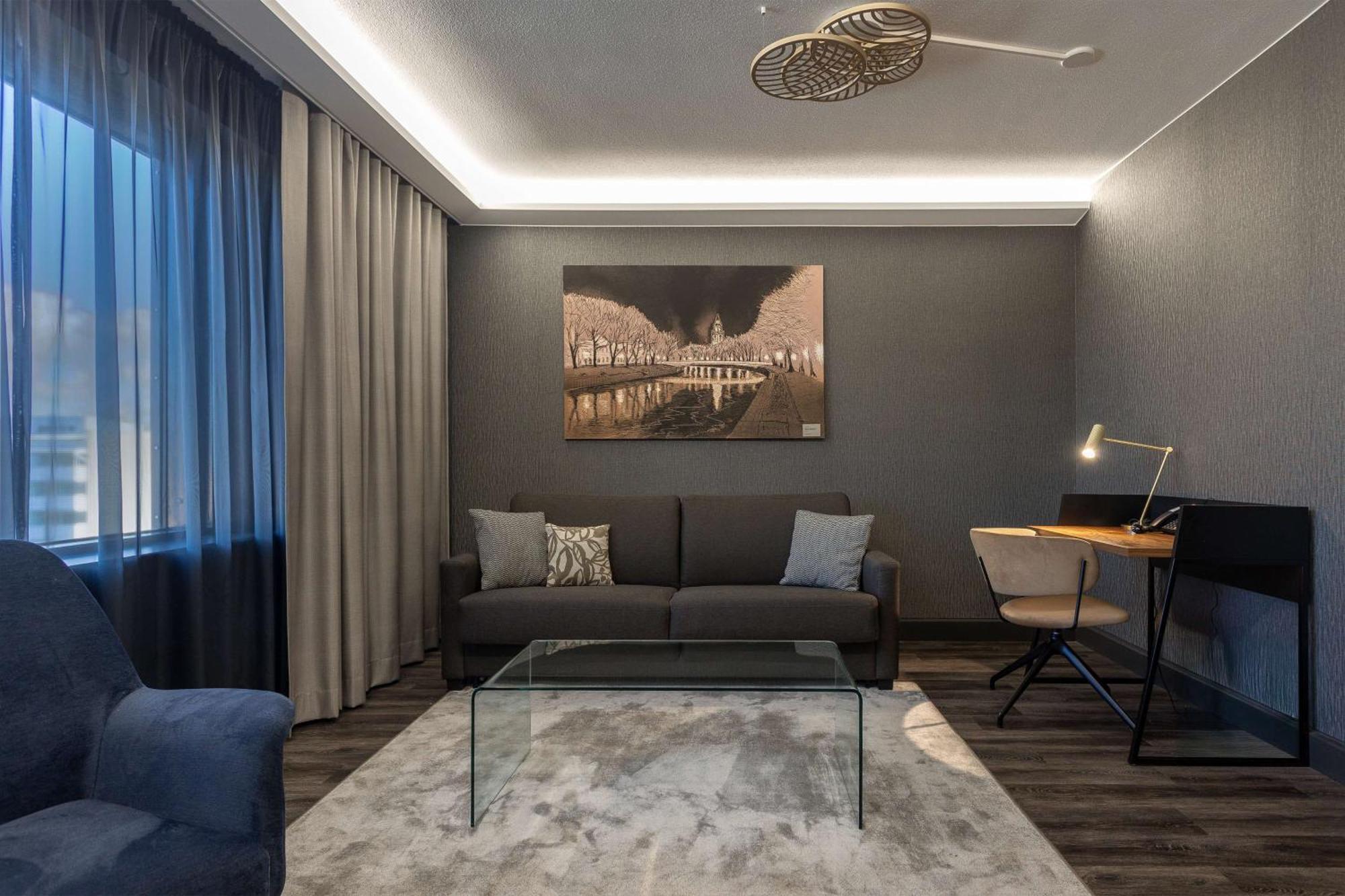 Radisson Blu Marina Palace Hotel,